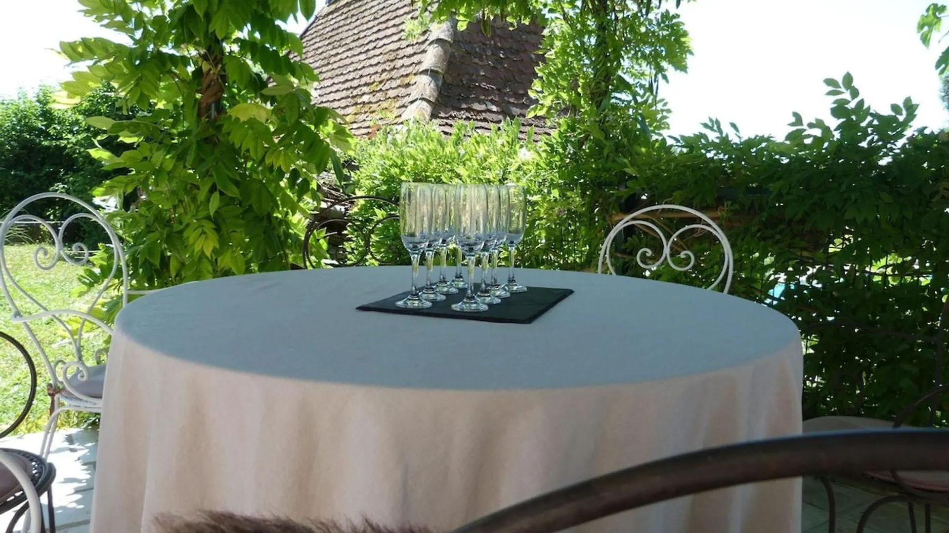 Ferienhaus Luxury 5-Star Mansion, Hotel Services Included, Swimming Pool, Tennis, Bowling Les Nappes